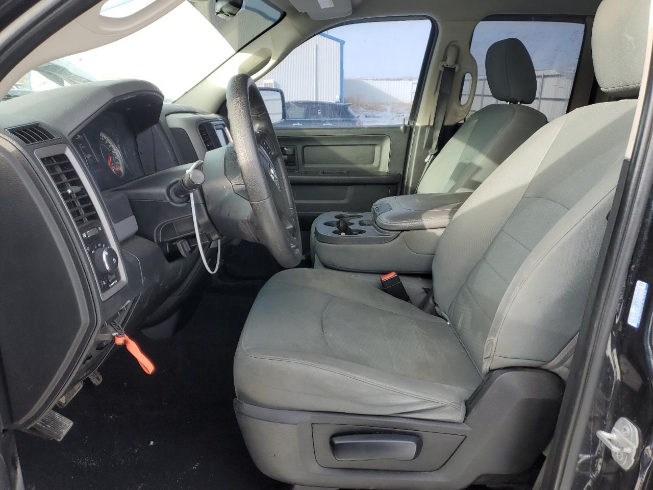 2016 RAM 1500 - Image 7