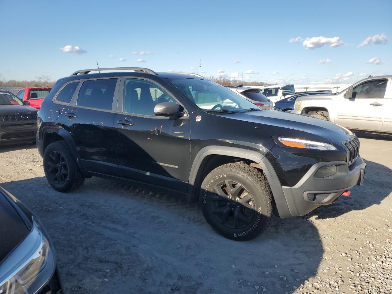 2018 Jeep Cherokee - Image 4