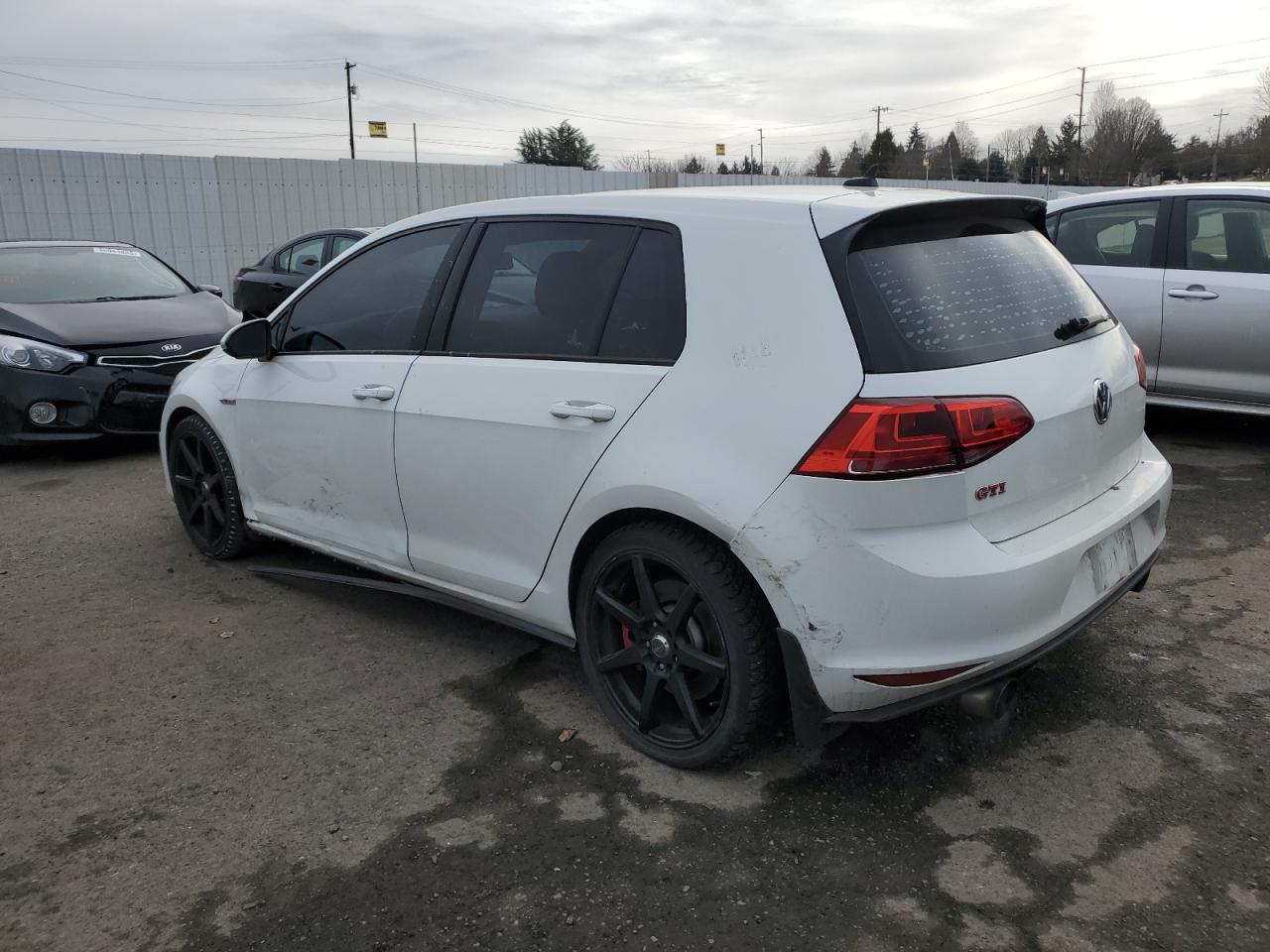 2017 Volkswagen GTI - Image 2