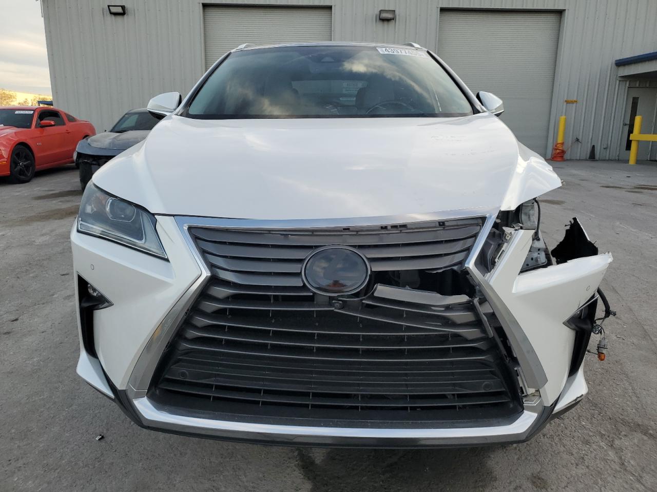 2017 Lexus RX - Image 5