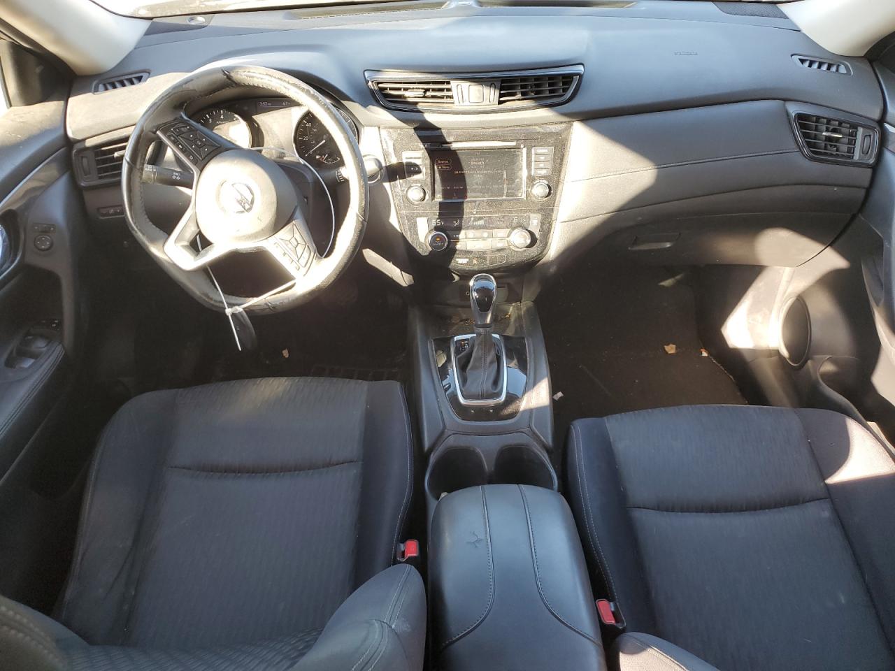 2018 Nissan Rogue - Image 8