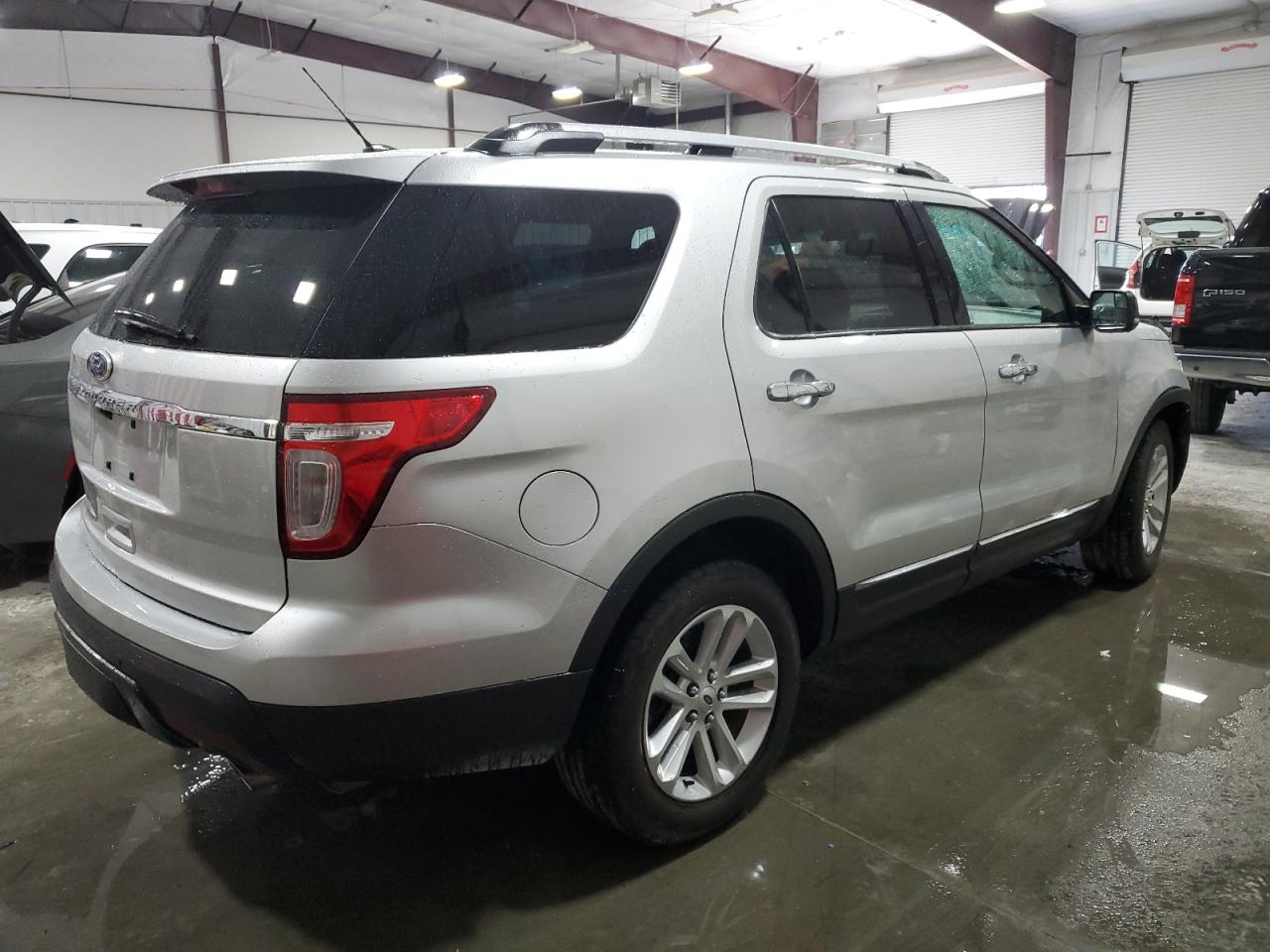 2012 Ford Explorer - Image 3
