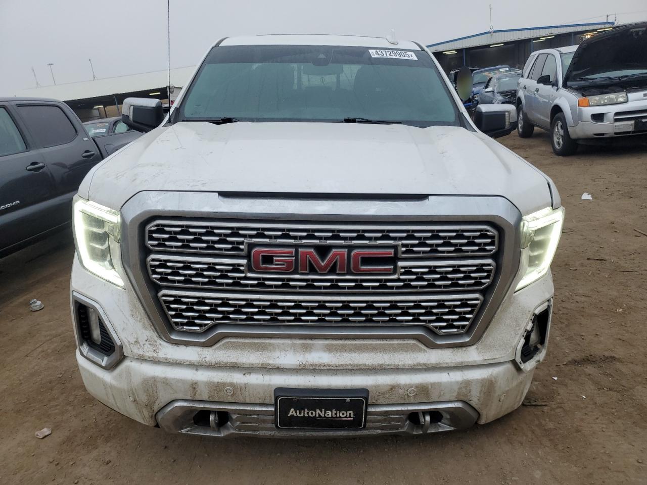 2021 GMC Sierra - Image 5