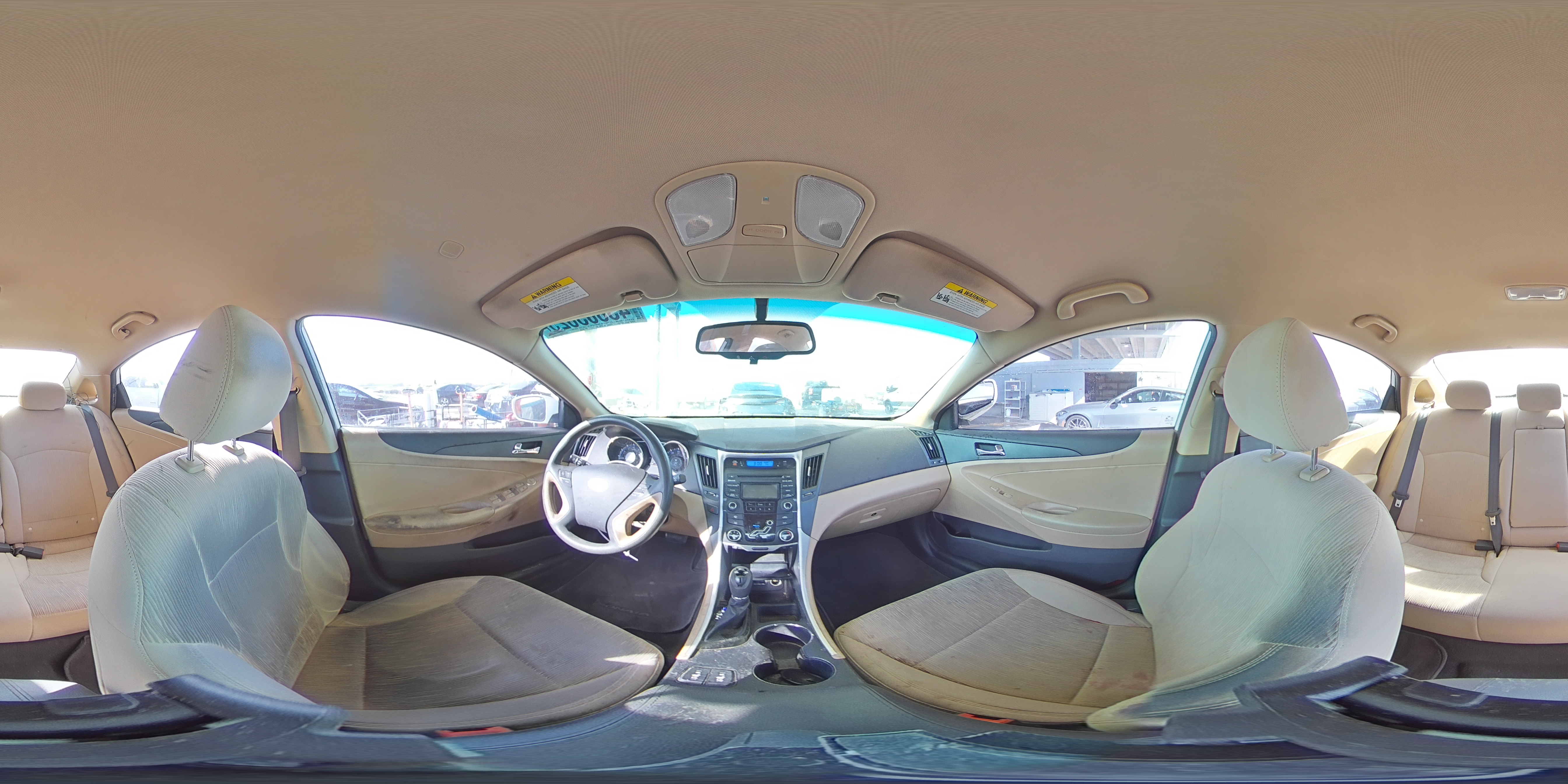 2013 Hyundai Sonata - Image 13
