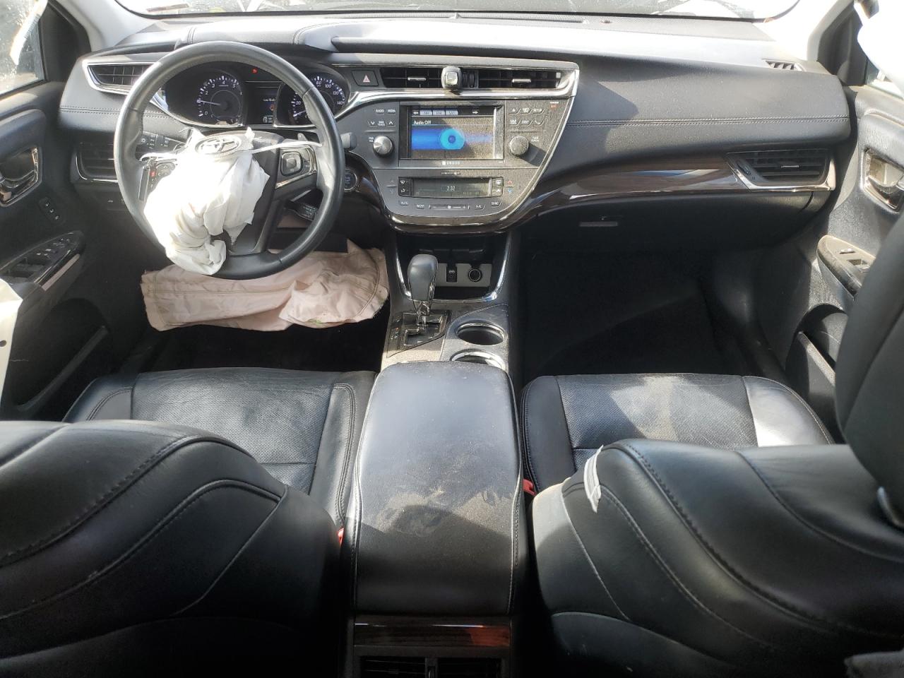 2014 Toyota Avalon - Image 8