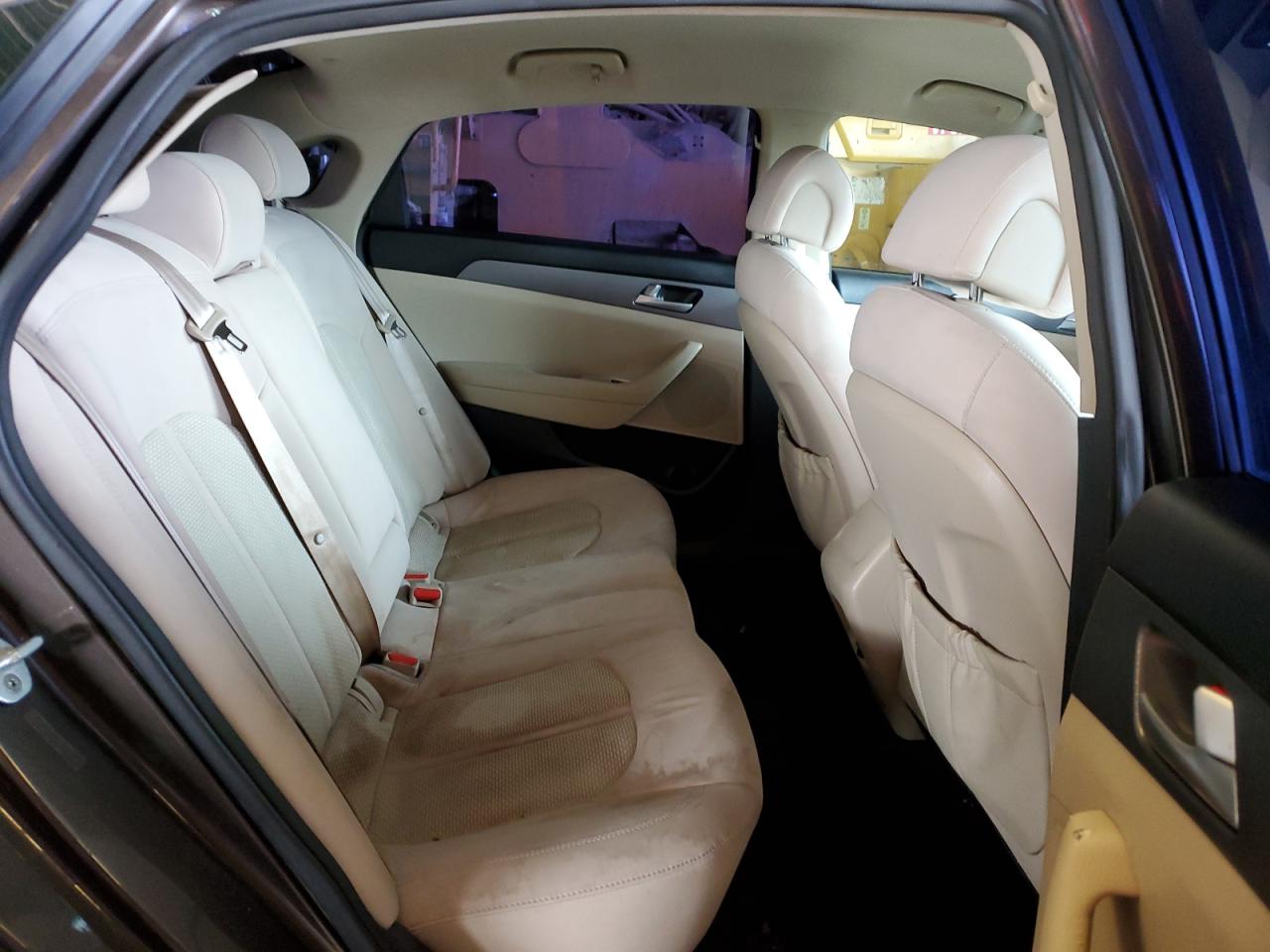 2015 Hyundai Sonata - Image 10
