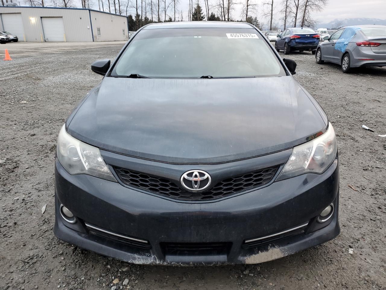 2013 Toyota Camry - Image 5