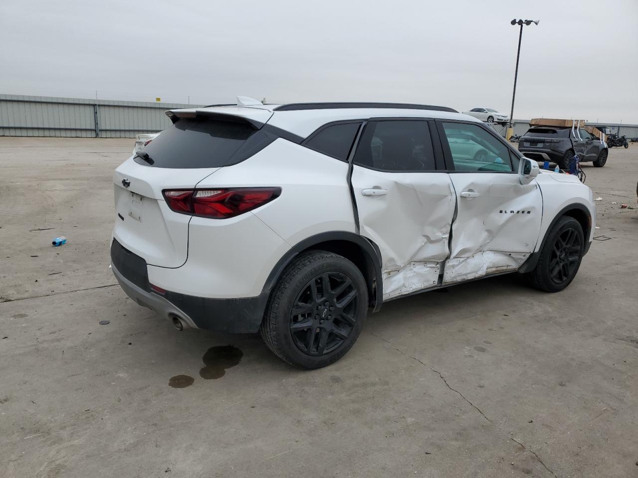 2020 Chevrolet Blazer - Image 3