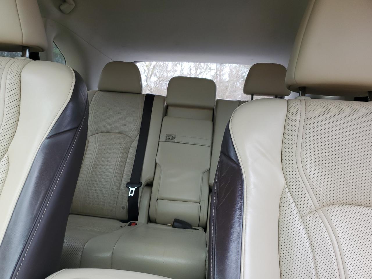 2019 Lexus RX - Image 10