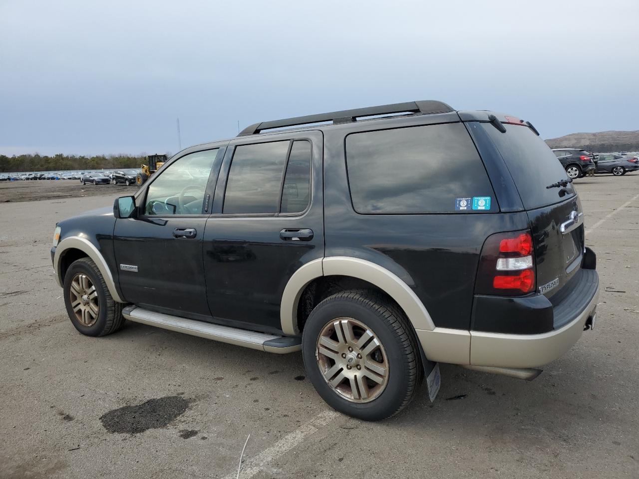 2008 Ford Explorer - Image 2