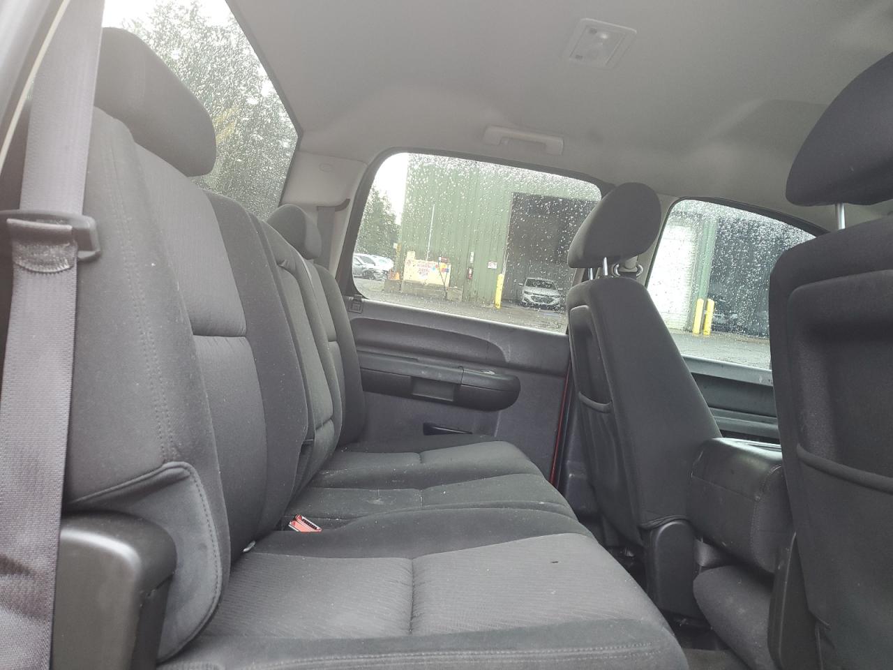 2013 GMC Sierra - Image 10