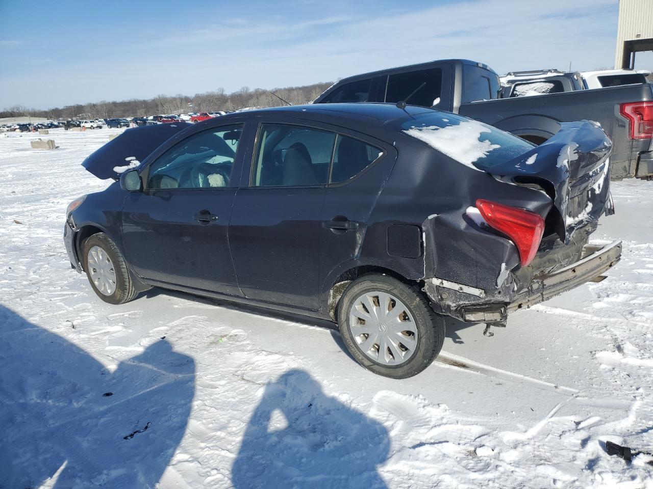 2015 Nissan Versa - Image 2