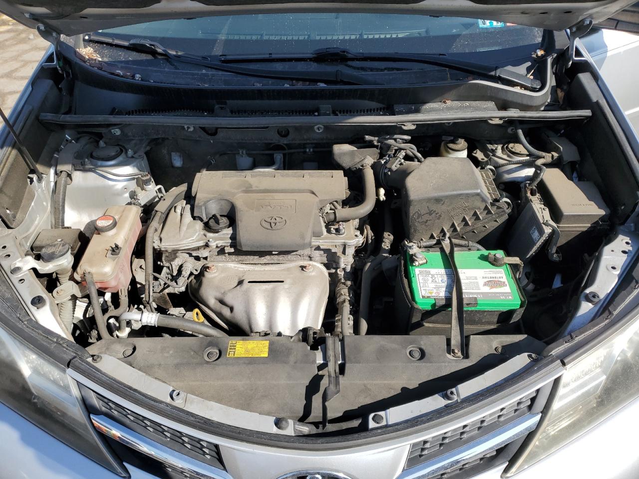 2015 Toyota RAV 4 - Image 12