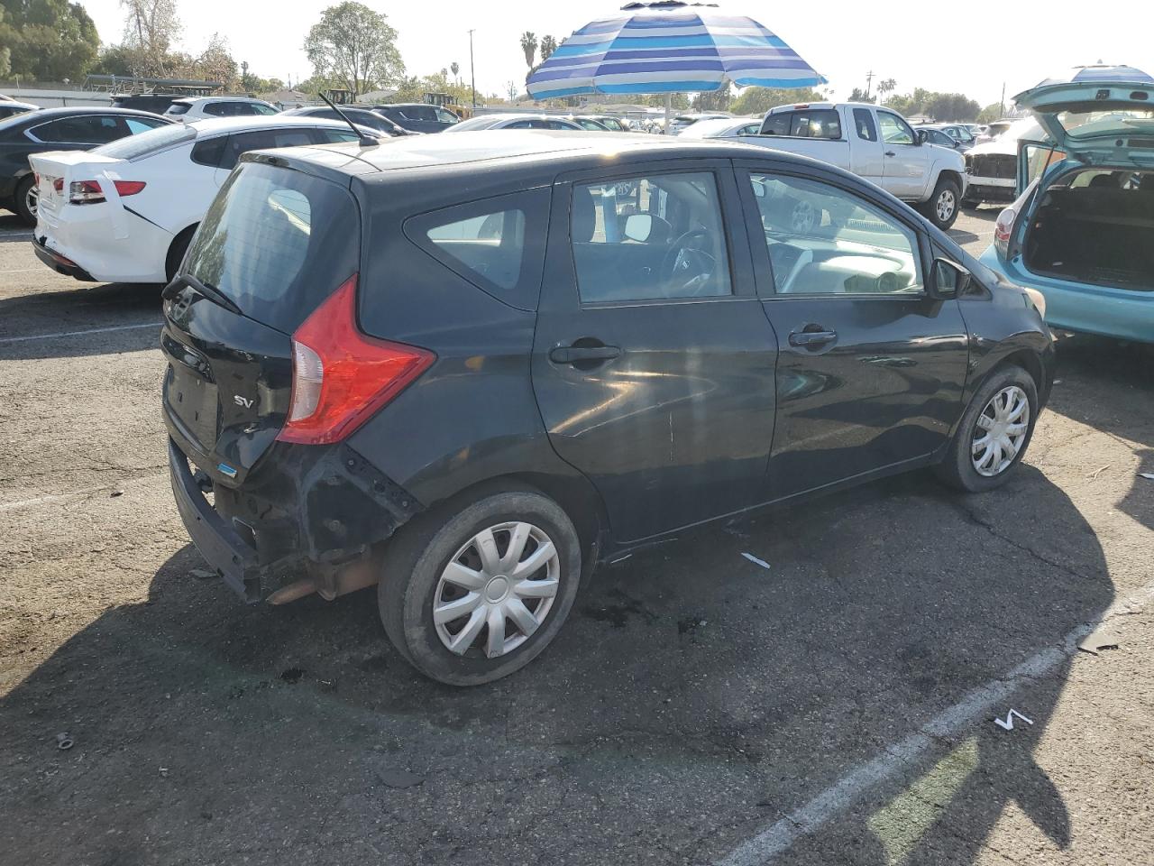 2015 Nissan Versa - Image 3