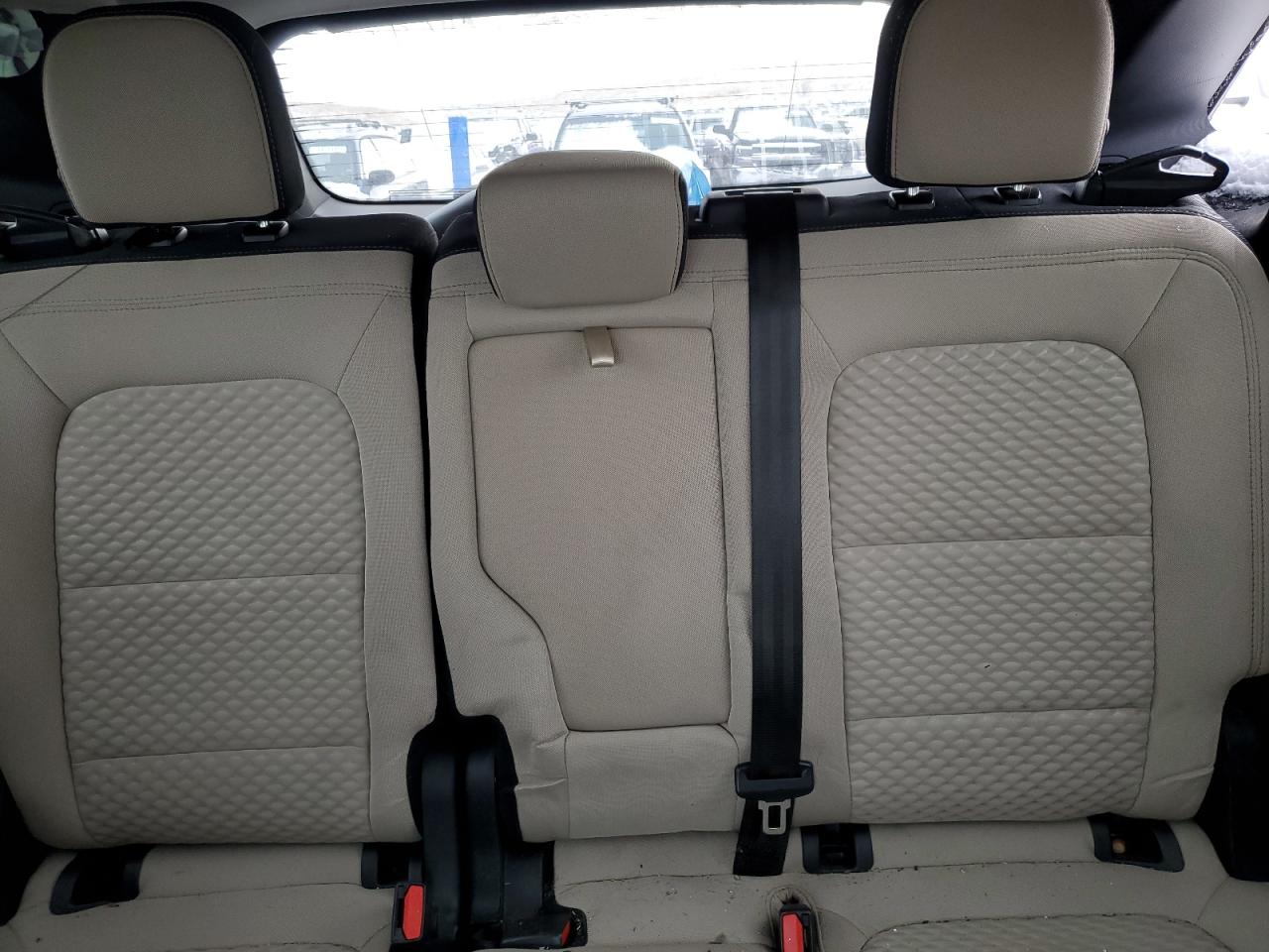 2020 Ford Escape - Image 10