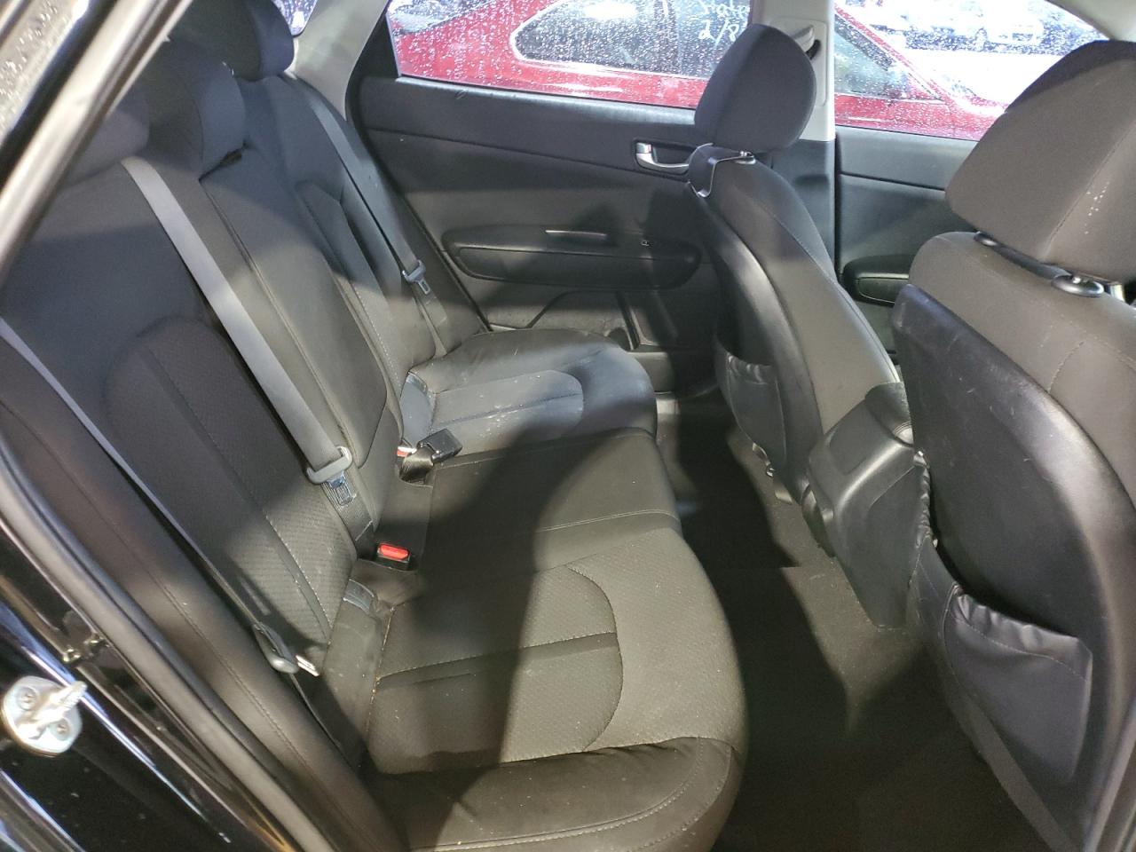 2016 Kia Optima - Image 10