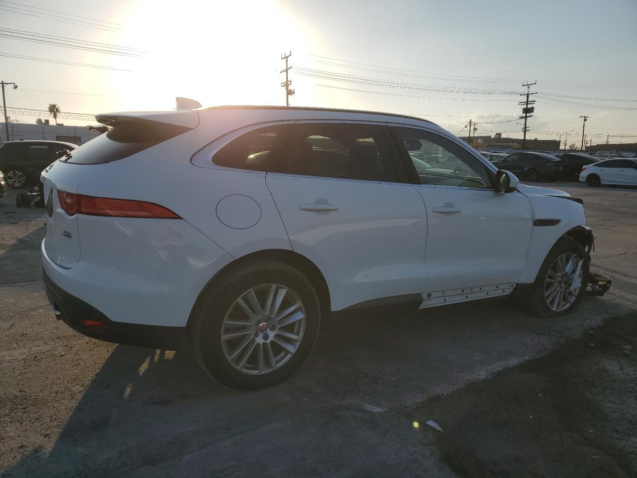 2017 Jaguar F-Pace - Image 3