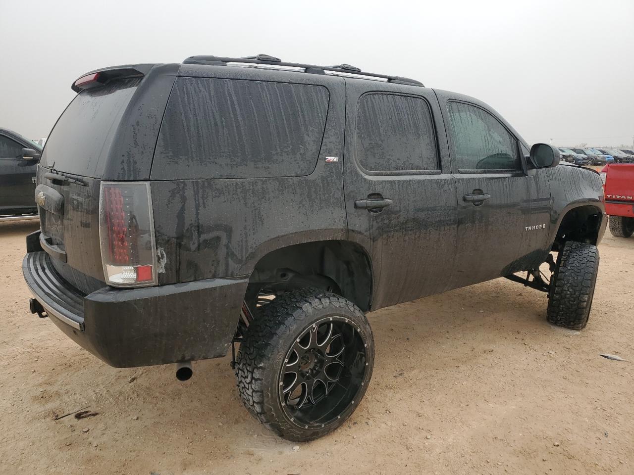 2009 Chevrolet Tahoe - Image 3