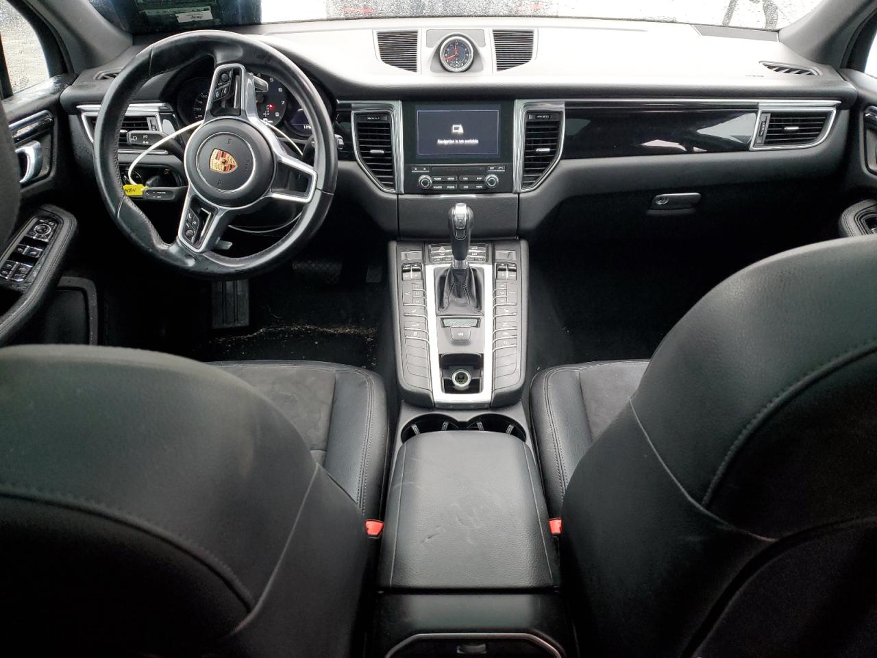 2018 Porsche Macan - Image 8