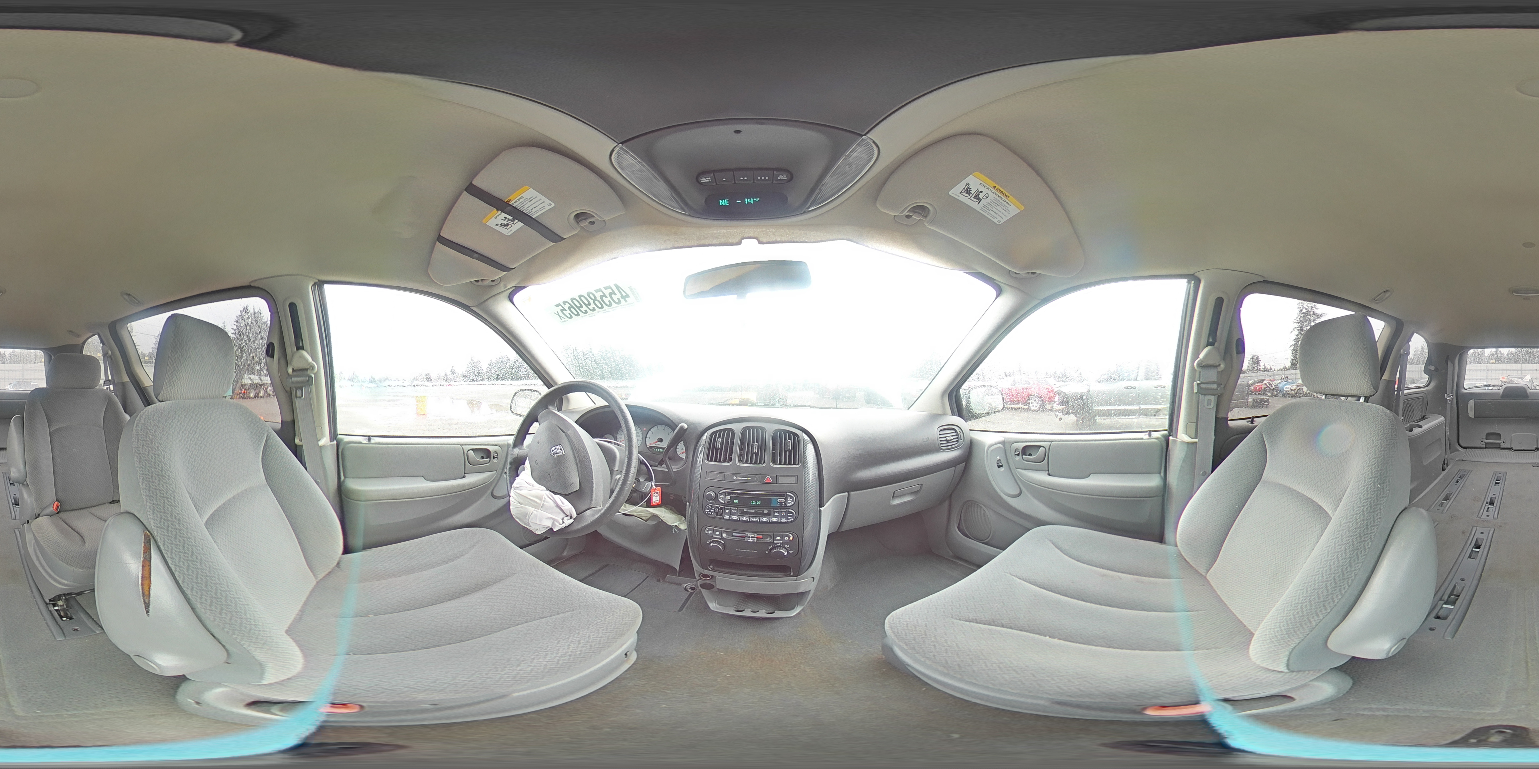 2006 Dodge Caravan - Image 13