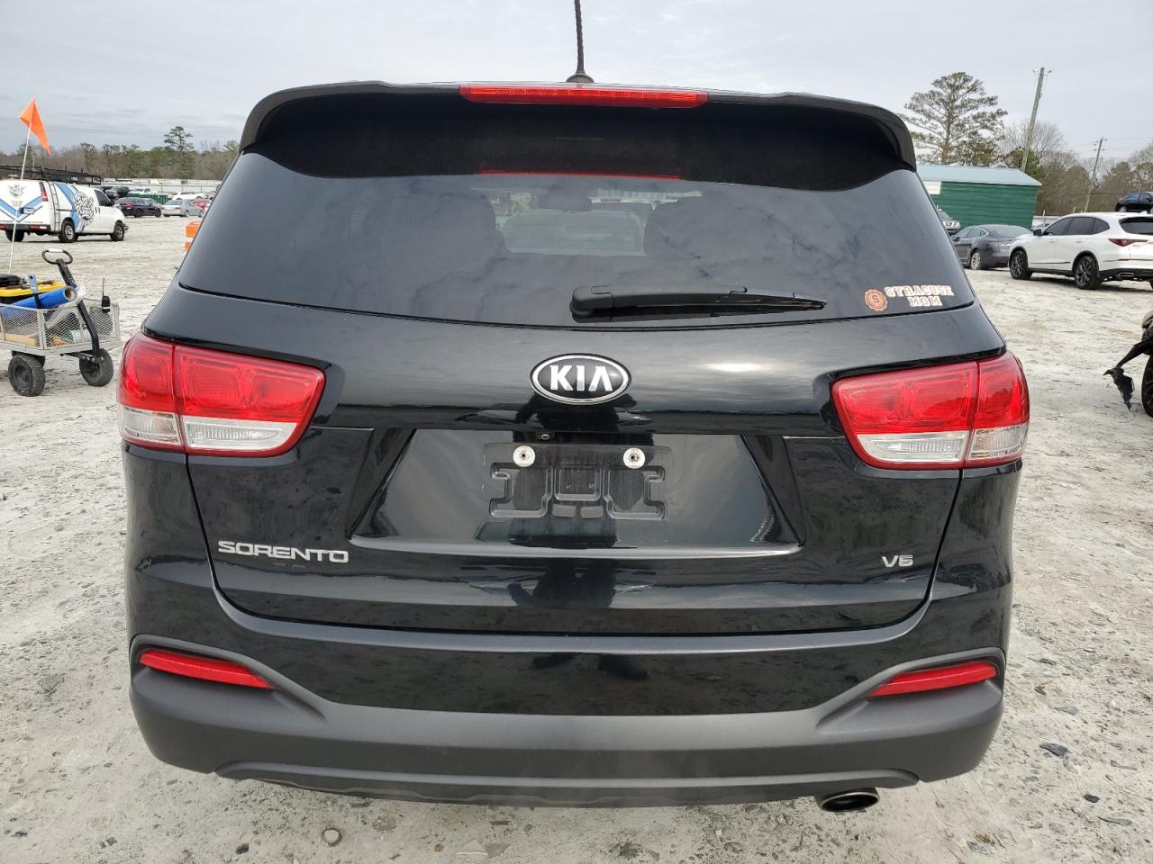 2018 Kia Sorento - Image 6