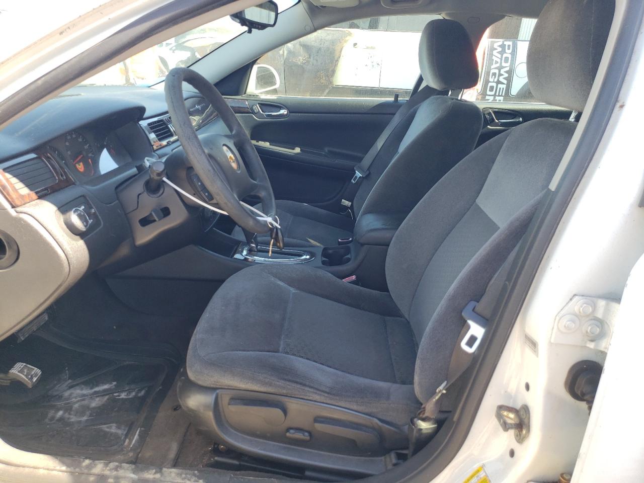 2015 Chevrolet Impala - Image 7