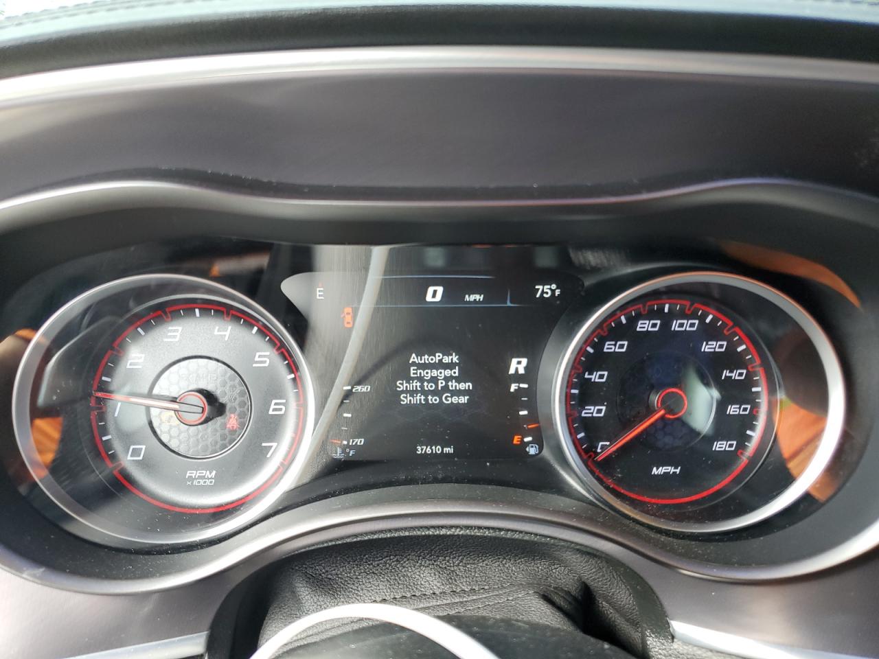 2020 Dodge Charger - Image 9