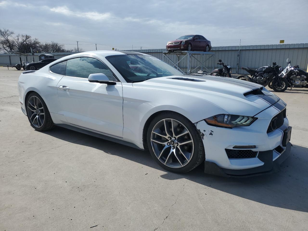 2018 Ford Mustang - Image 4
