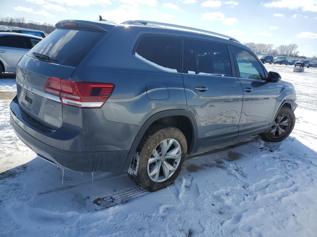 2018 Volkswagen Atlas - Image 3