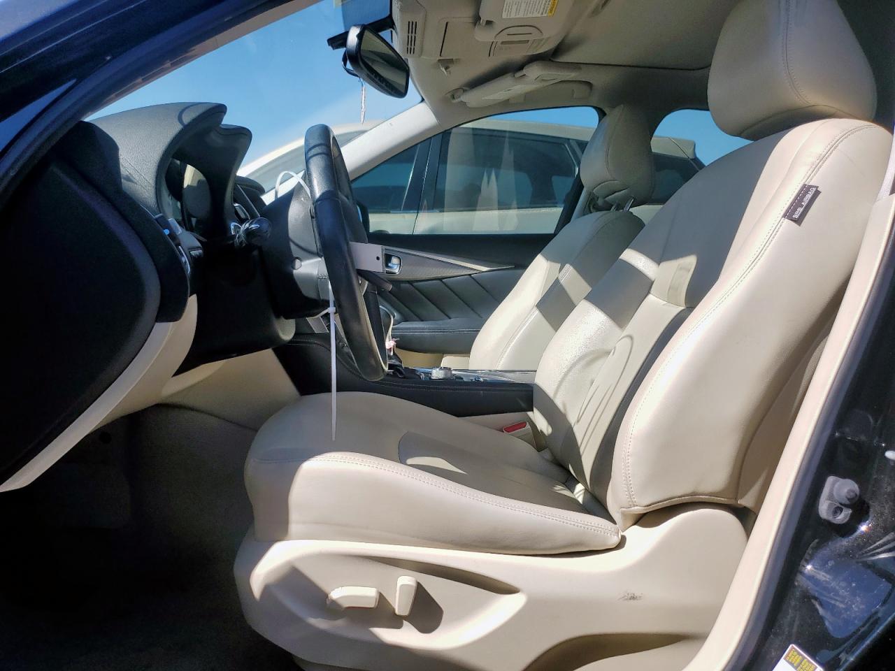 2016 Infiniti Q50 - Image 7