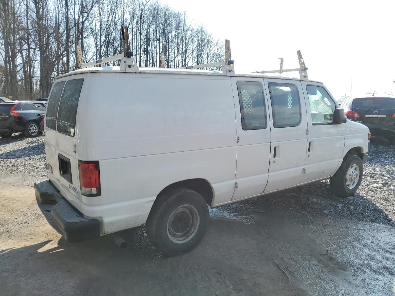 2014 Ford Econoline - Image 3