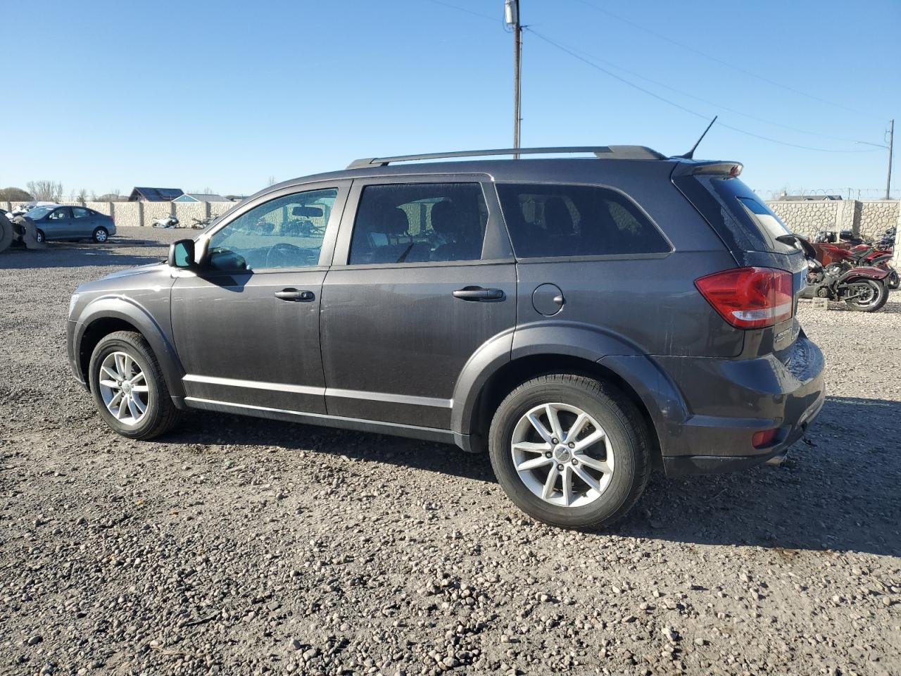 2017 Dodge Journey - Image 2