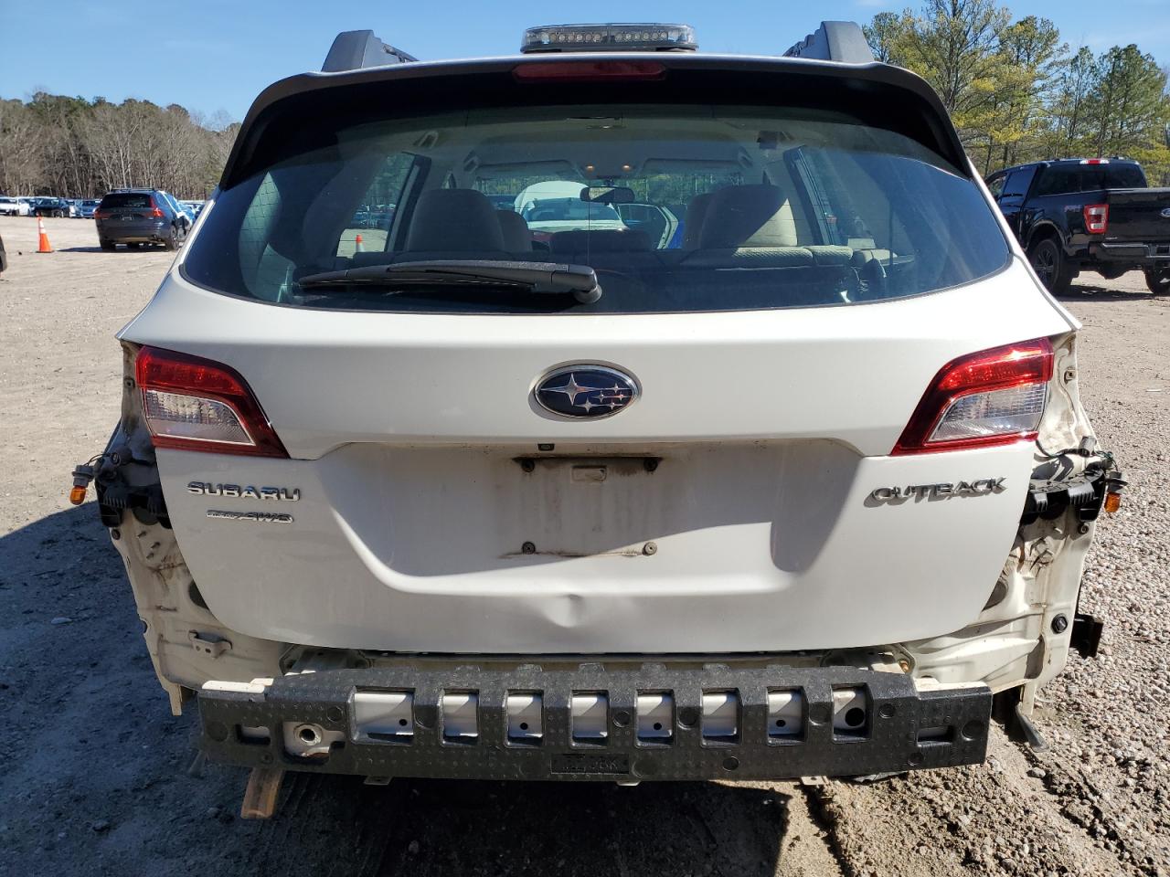 2016 Subaru Outback - Image 6