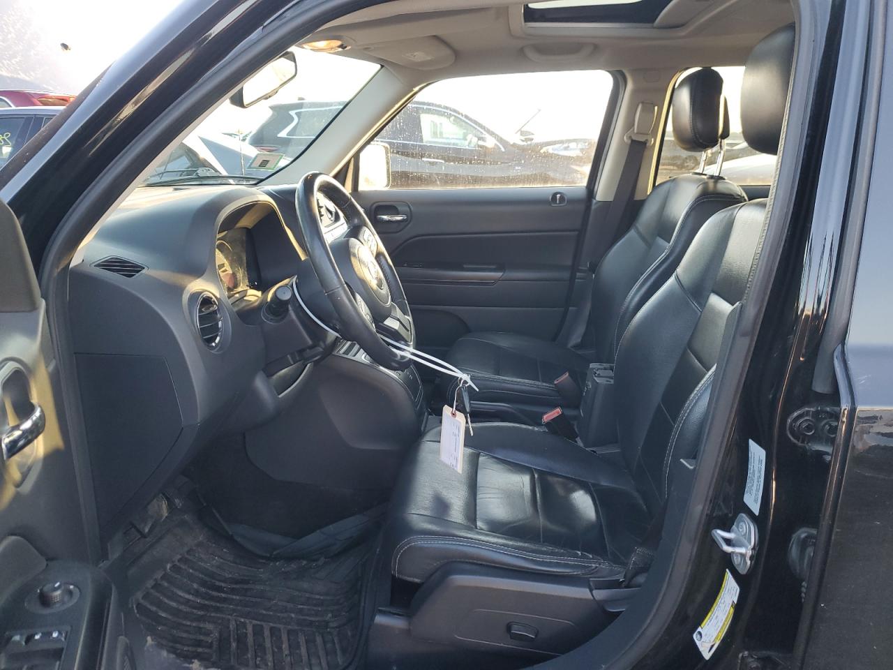 2015 Jeep Liberty (Patriot) - Image 7