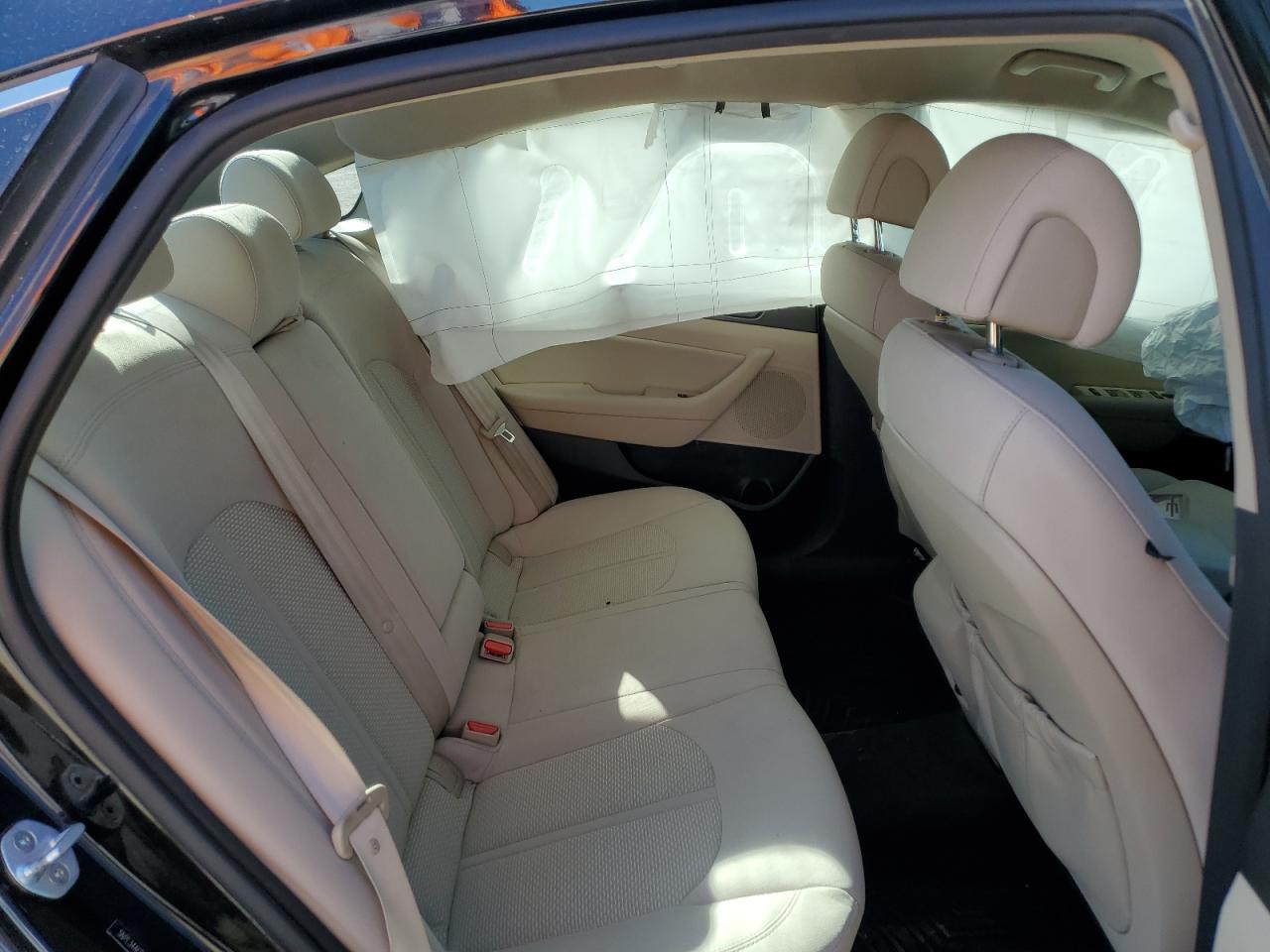 2015 Hyundai Sonata - Image 10