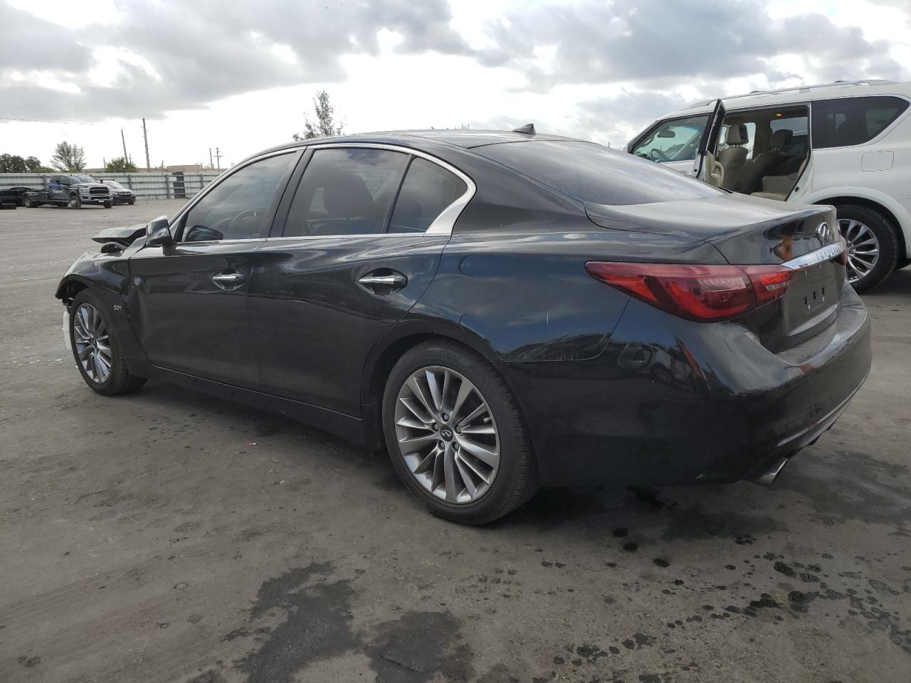 2019 Infiniti Q50 - Image 2