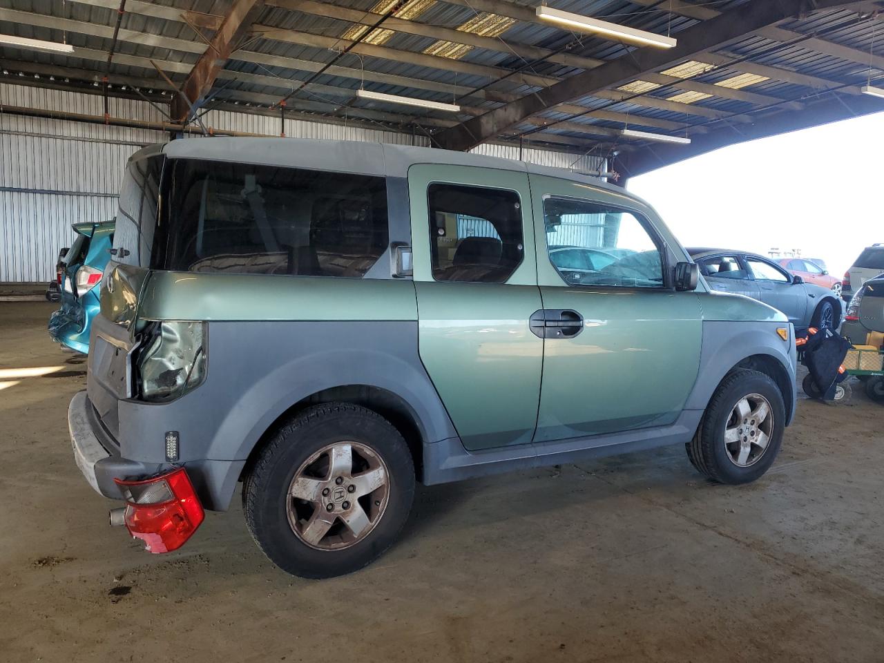 2005 Honda Element - Image 3