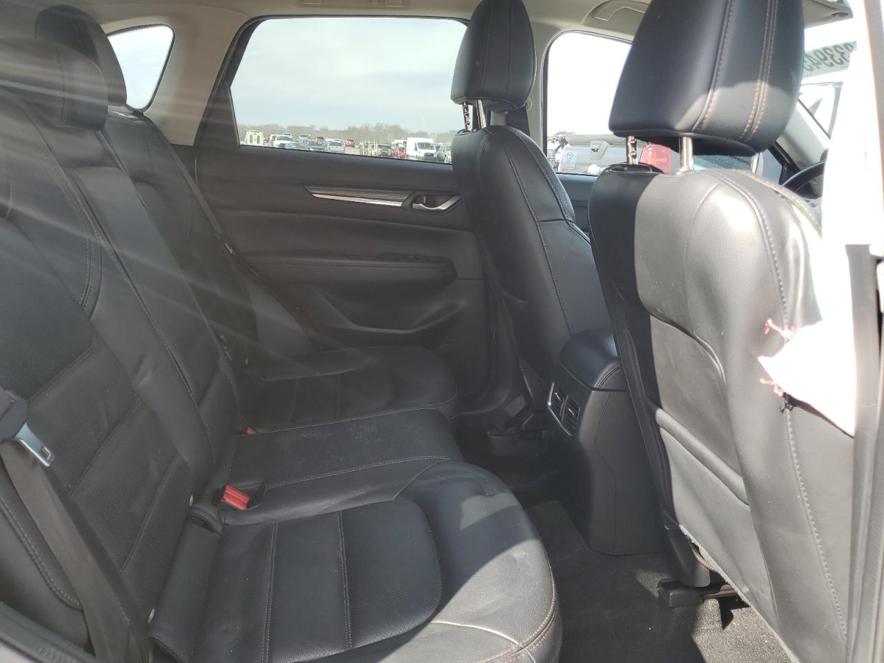 2018 Mazda CX-5 - Image 11
