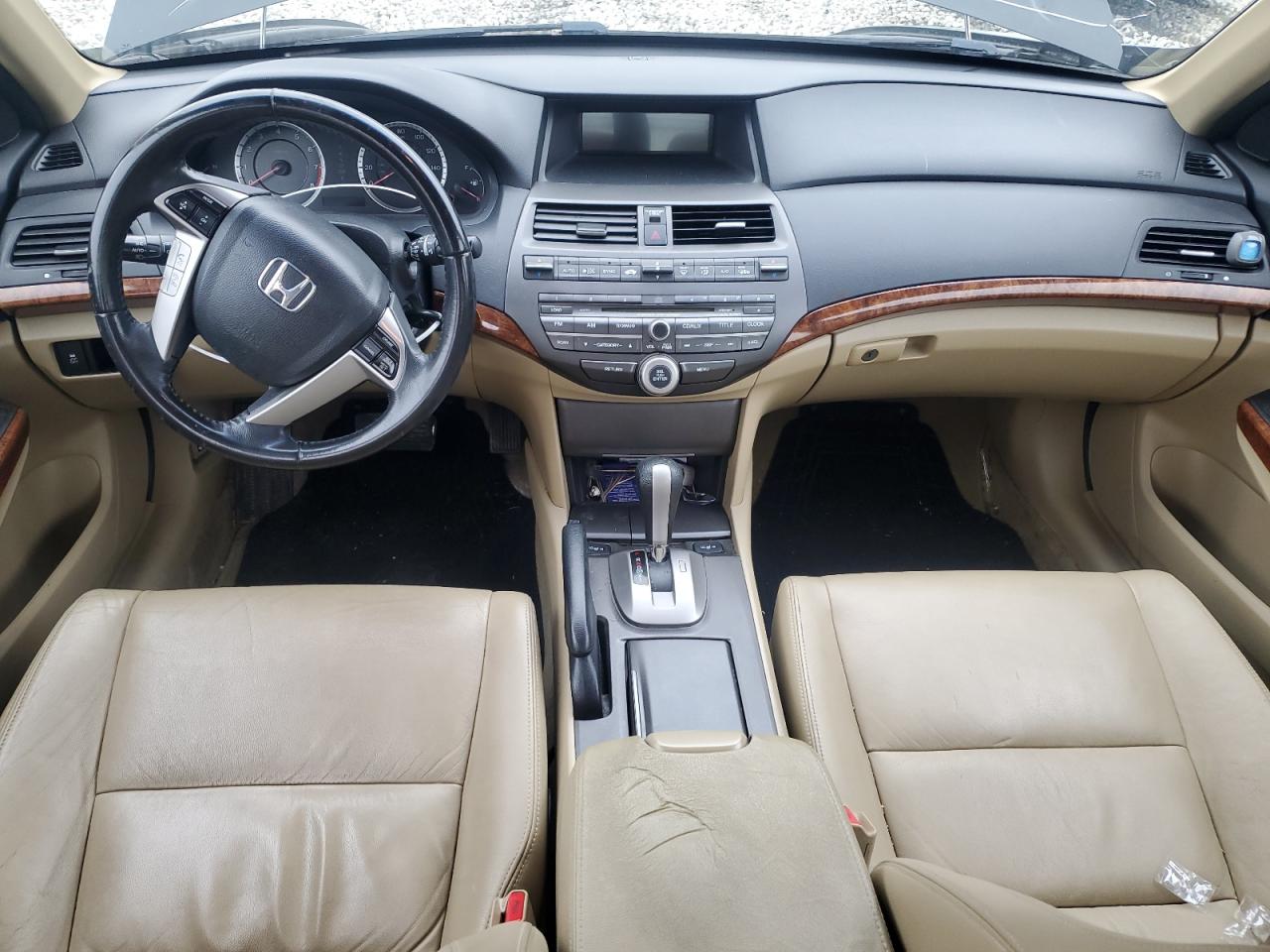 2011 Honda Accord - Image 8