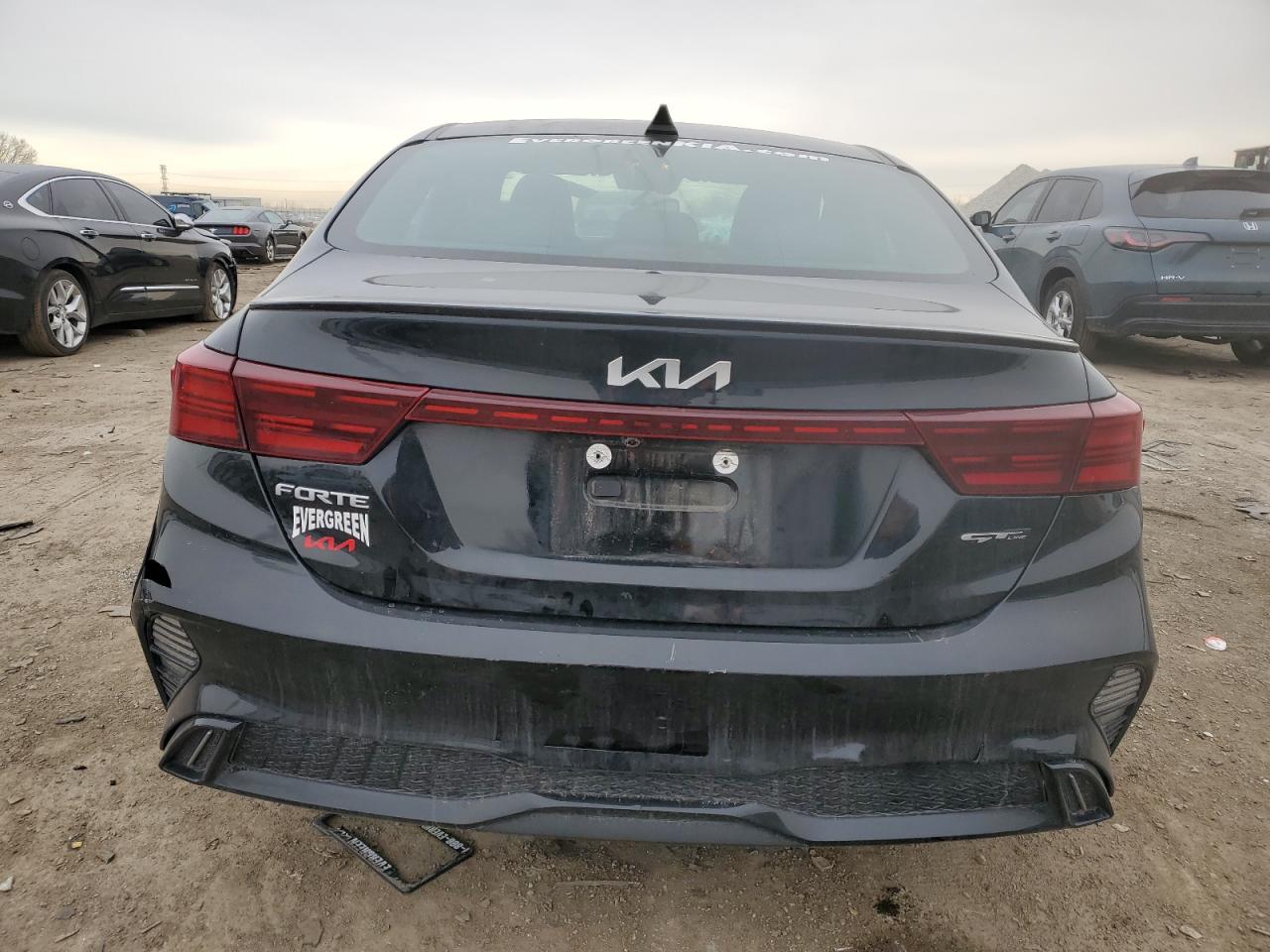 2024 Kia Forte - Image 6