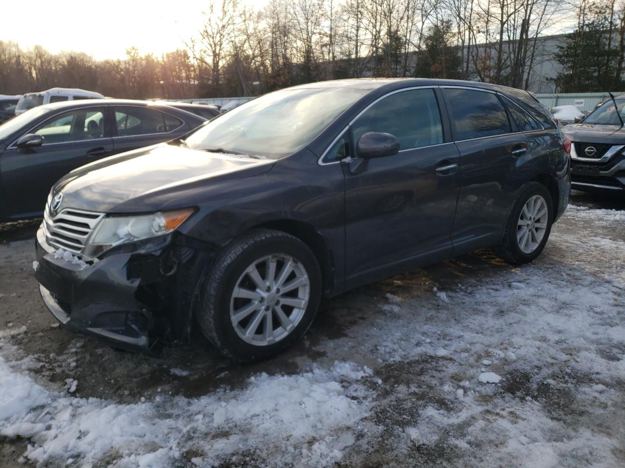 2010 Toyota Venza - Image 1