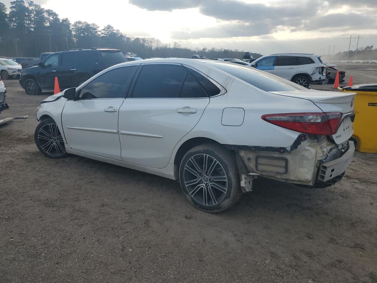 2016 Toyota Camry - Image 2