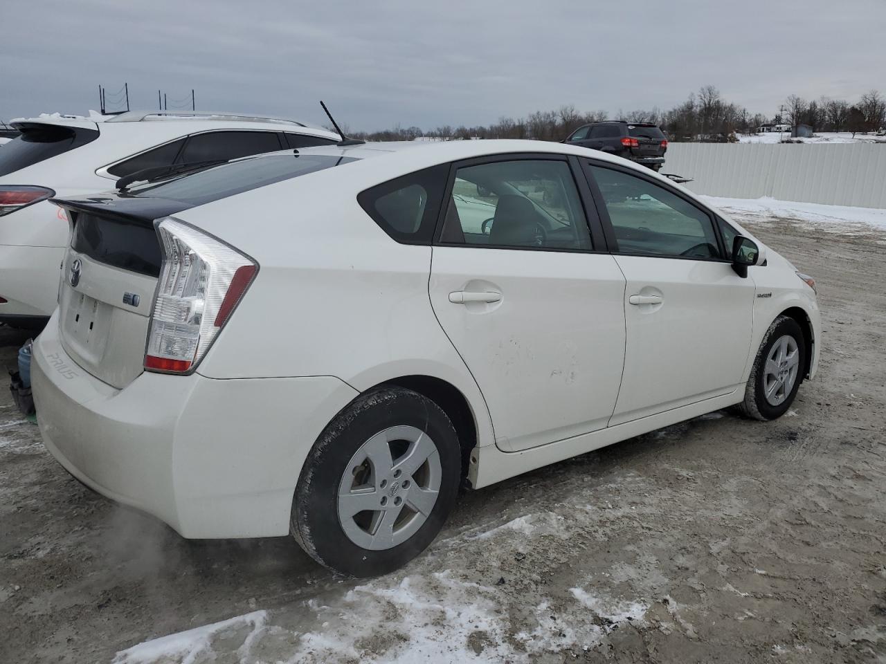 2011 Toyota Prius - Image 3