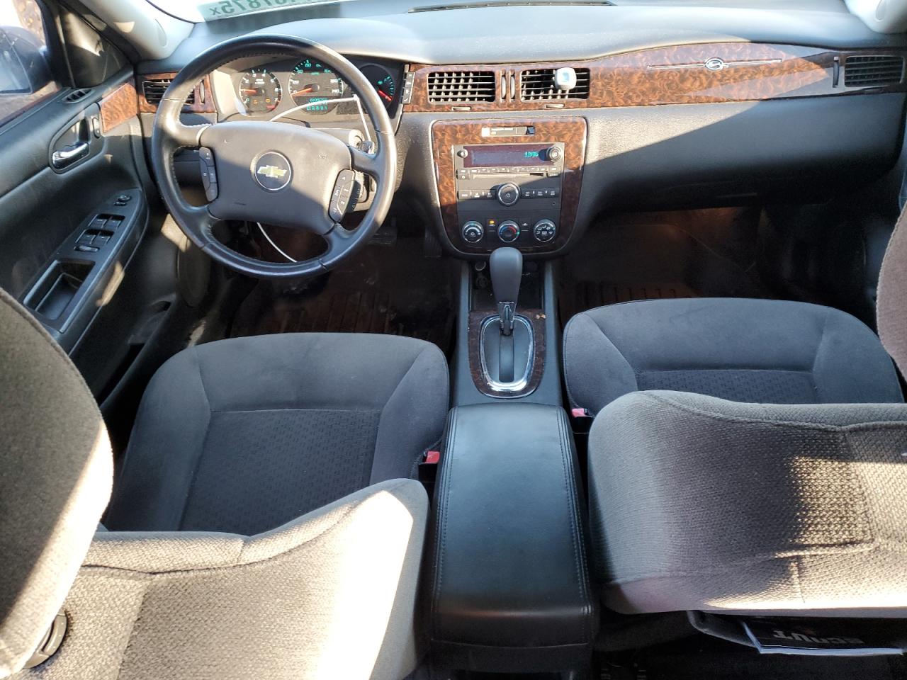 2012 Chevrolet Impala - Image 8
