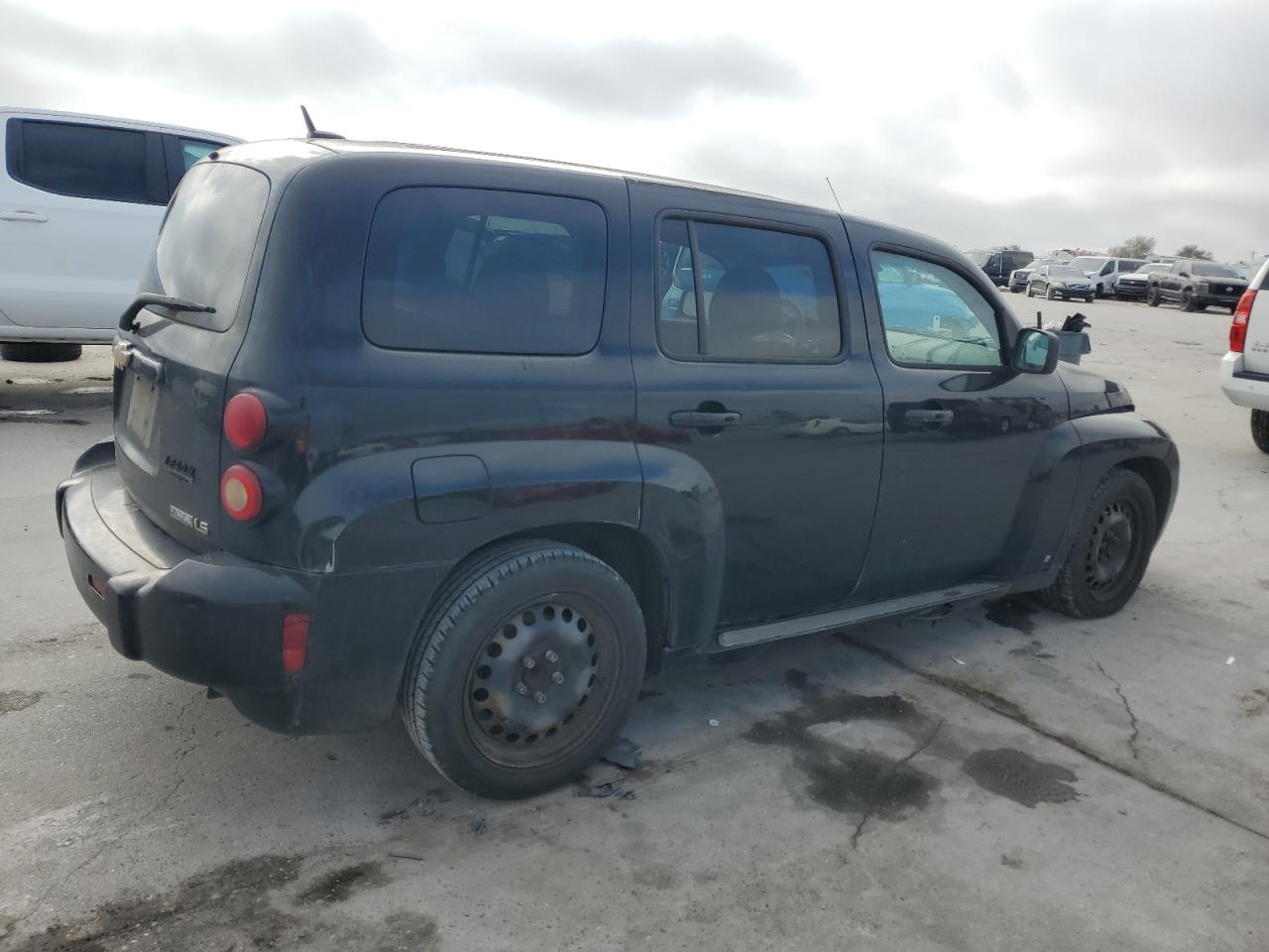 2009 Chevrolet HHR - Image 3