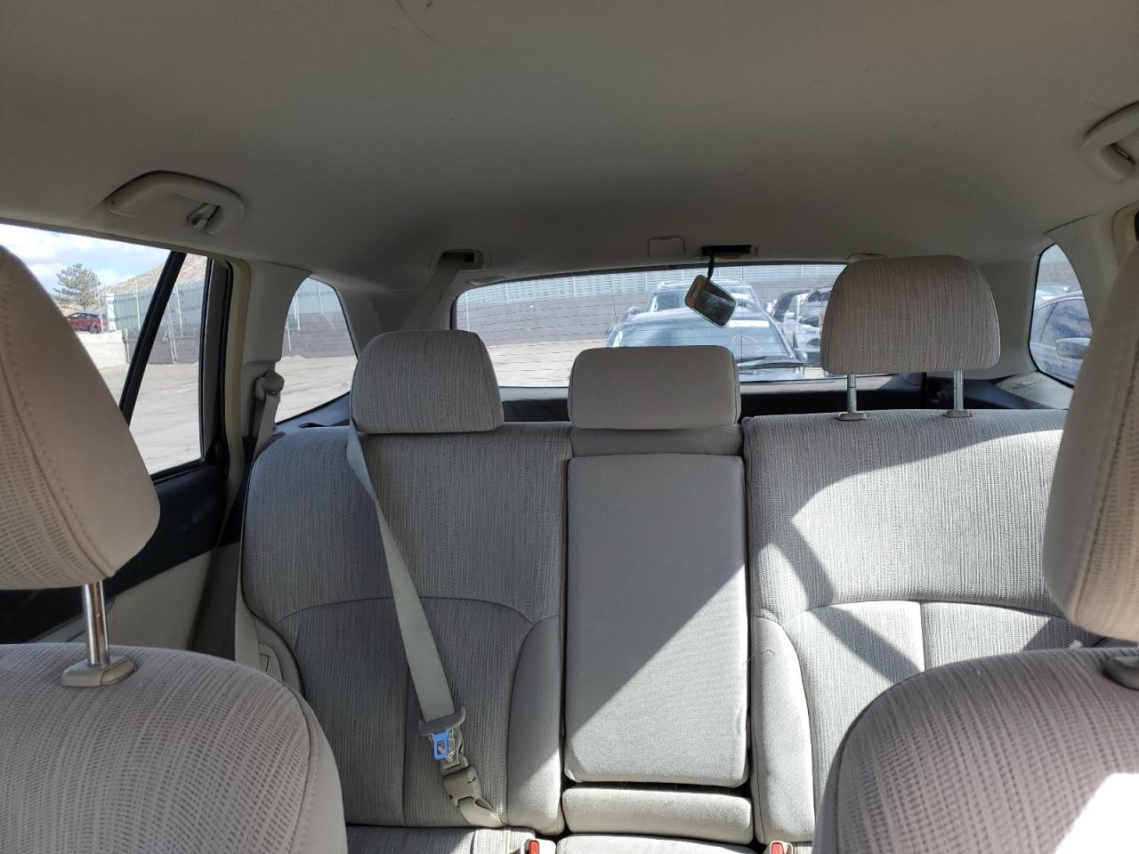 2013 Subaru Outback - Image 10