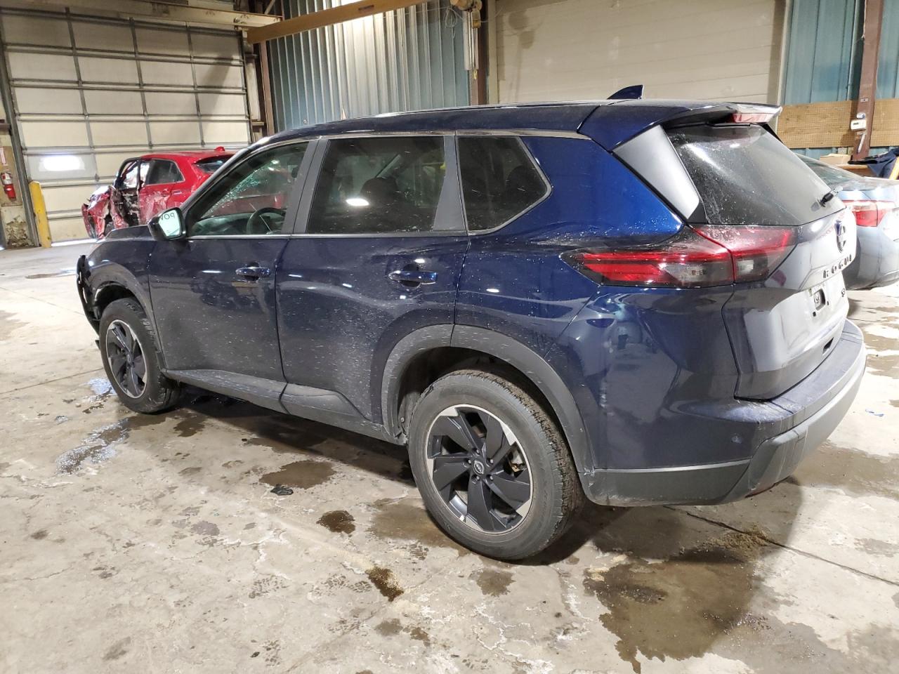 2024 Nissan Rogue - Image 2