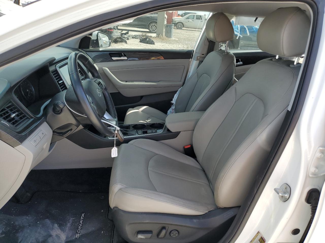 2019 Hyundai Sonata - Image 7