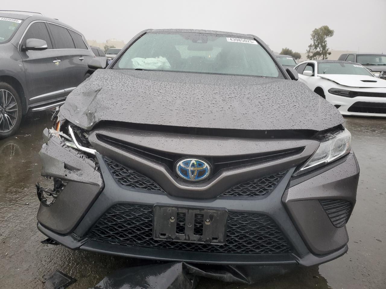 2019 Toyota Camry - Image 5