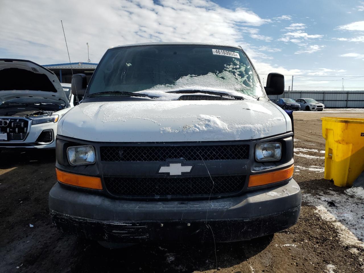 2010 Chevrolet Express - Image 5